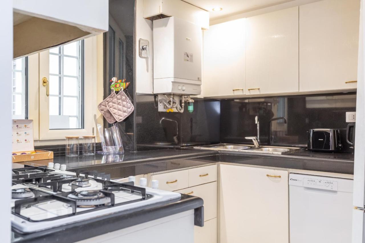 Trastevere San Calisto 3 Bdr Rom