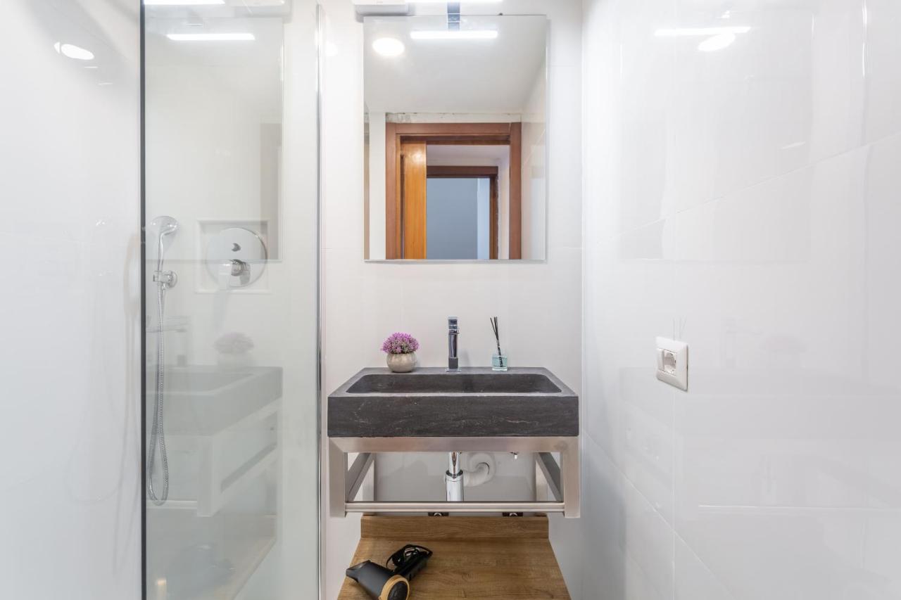 Trastevere San Calisto 3 Bdr Apartment Rom