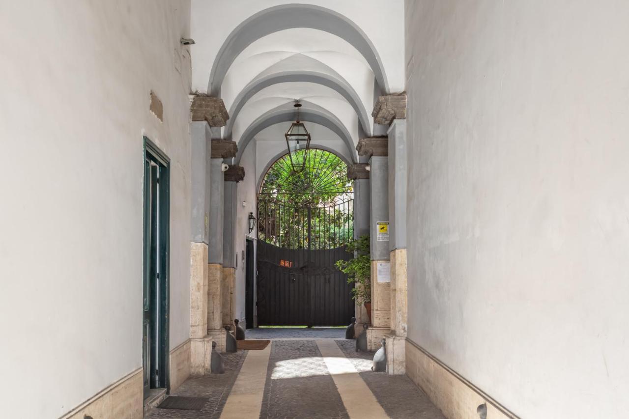 Trastevere San Calisto 3 Bdr * Rom