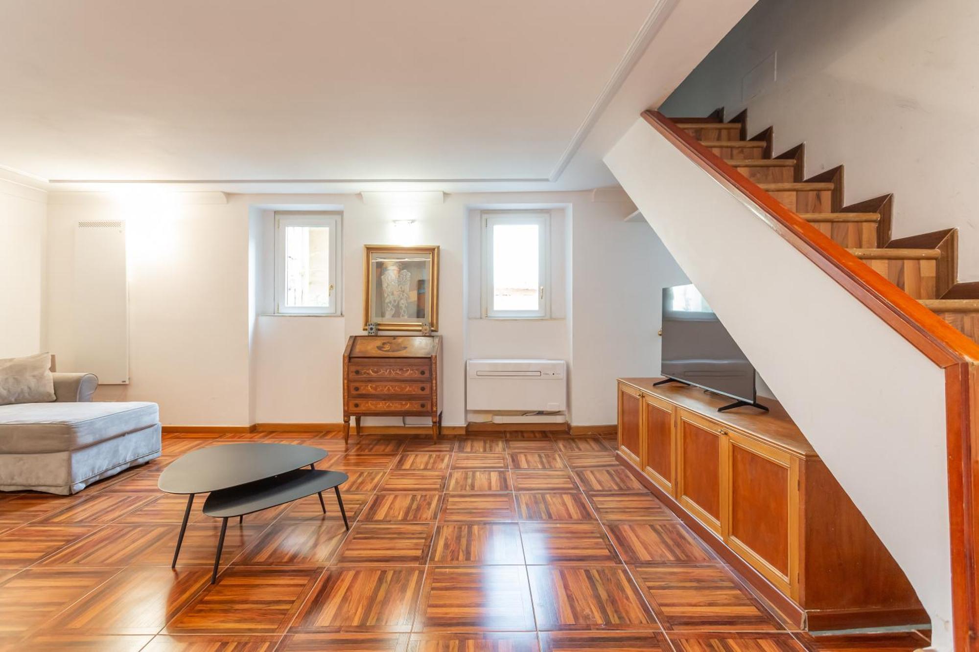 Trastevere San Calisto 3 Bdr Apartment Rom